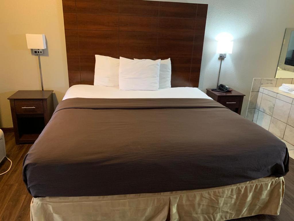 Governors Inn Shelby Ngoại thất bức ảnh